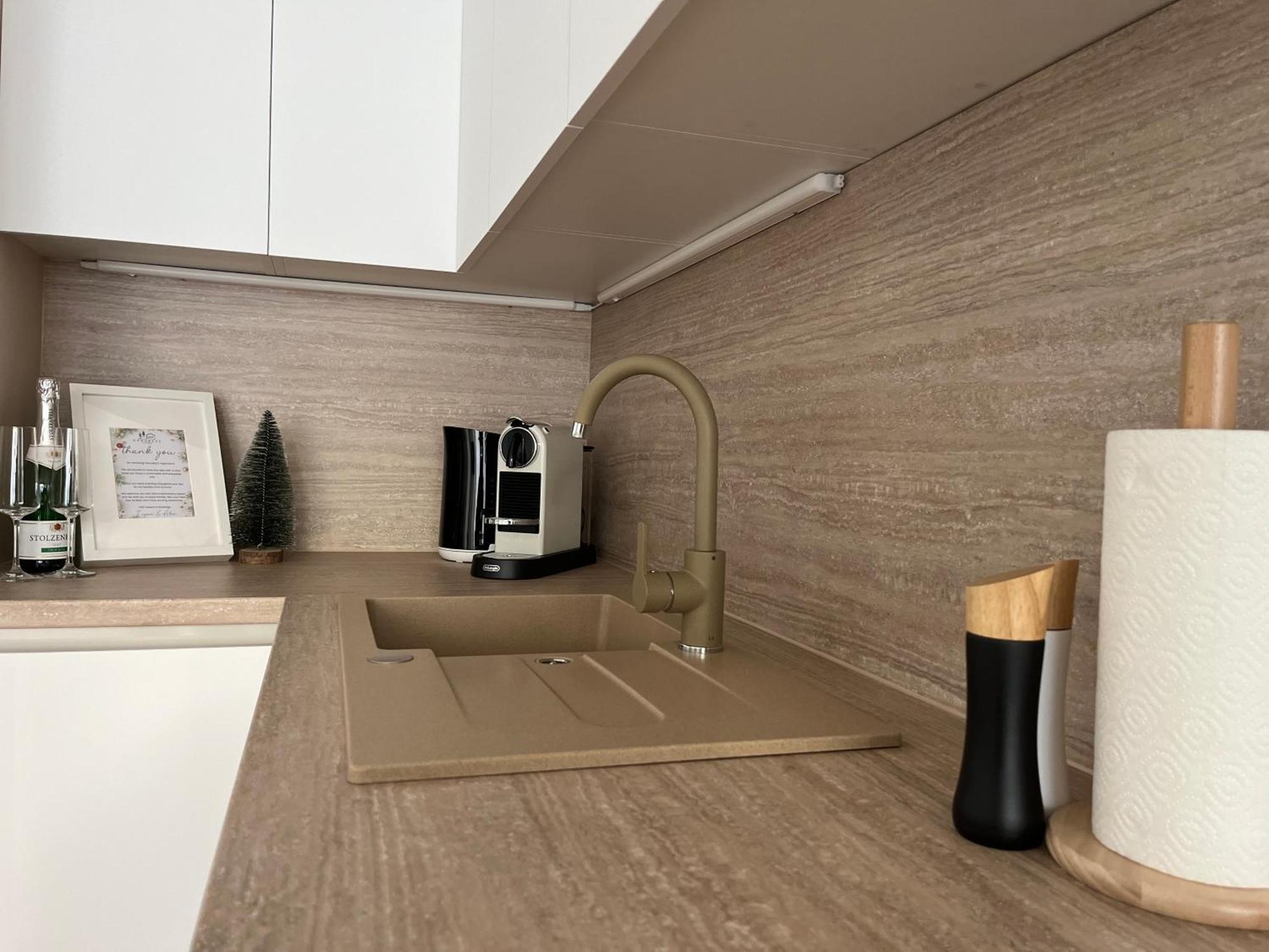 Danube22 Apartment 2 ウィーン エクステリア 写真